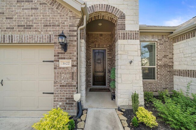 Foto del edificio - 3822 Moreland Branch Ln