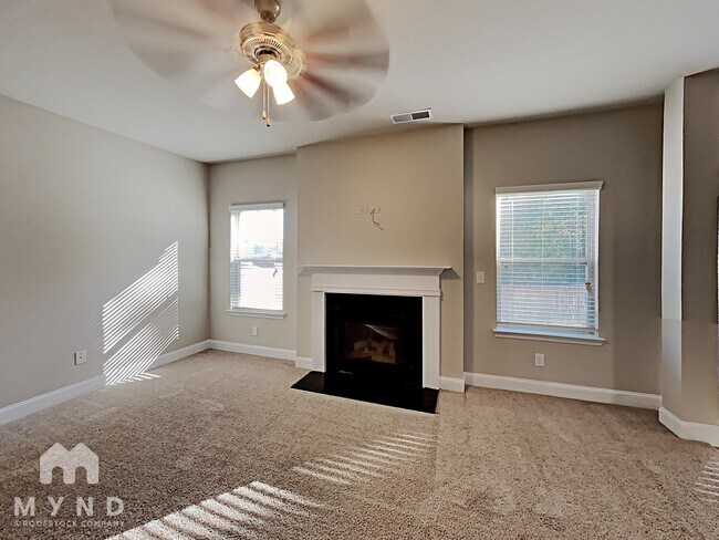 Building Photo - 3891 Village Crossing Ln