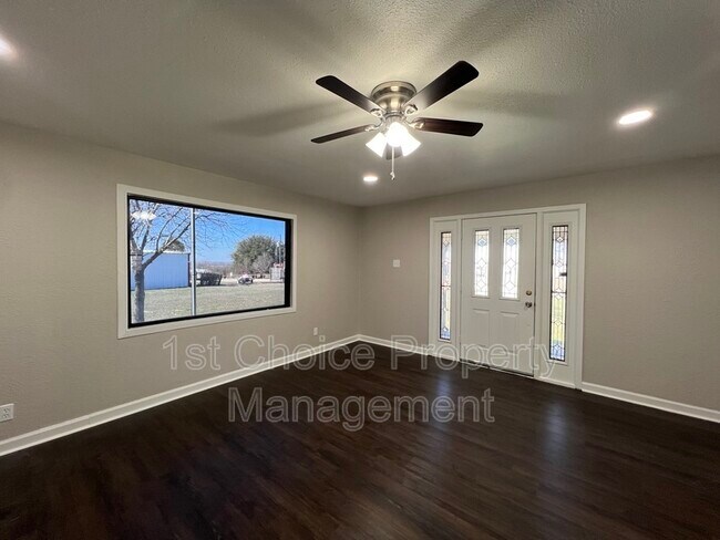 Foto del edificio - 193 Private Rd 4652