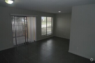 Building Photo - 16111 Aspenglenn Dr