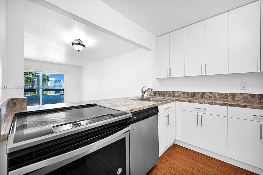 Foto principal - 7720 Camino Real