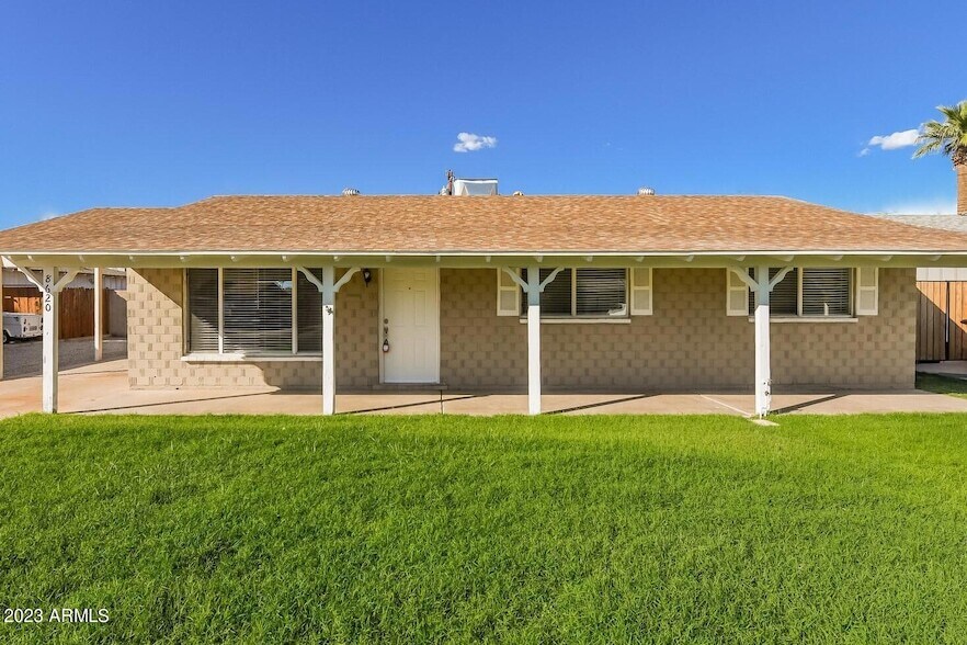 Primary Photo - 8620 E Northland Dr