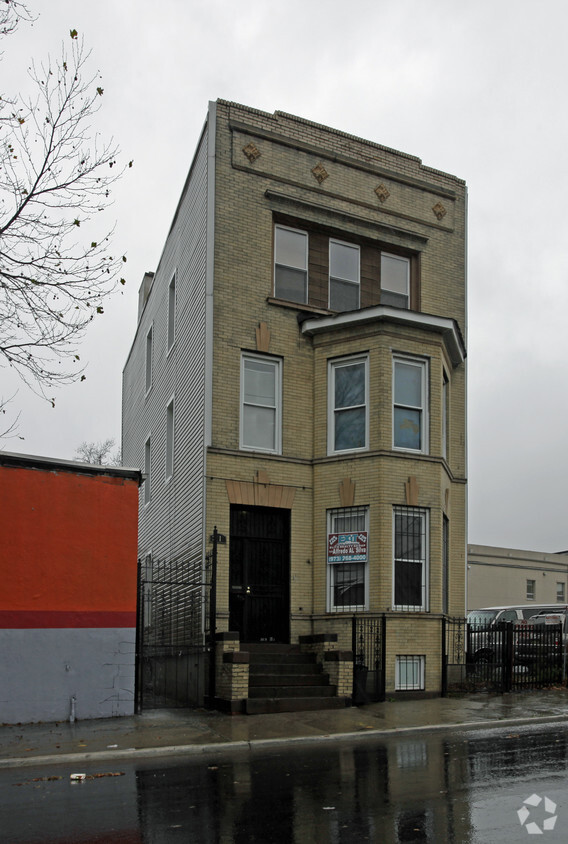 Building Photo - 311 Broad St