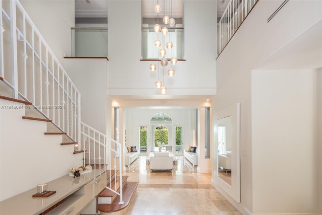 Foto del edificio - 375 Harbor Ln