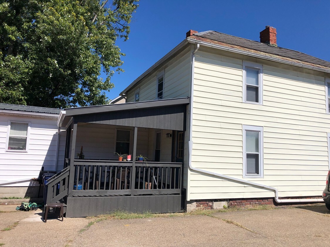 99 S Shafer St, Athens, OH 45701 House Rental in Athens, OH