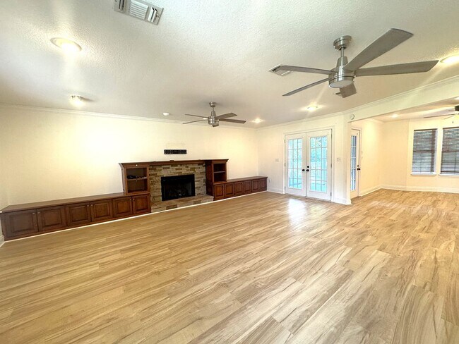 Foto del edificio - 2000 Marvin Ave