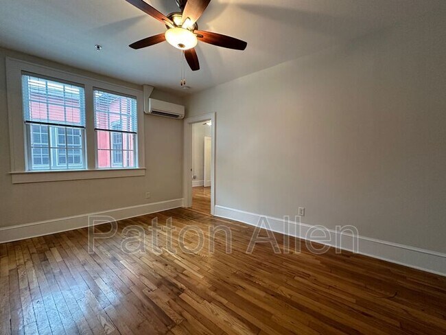 Foto del edificio - 444 Haywood Rd