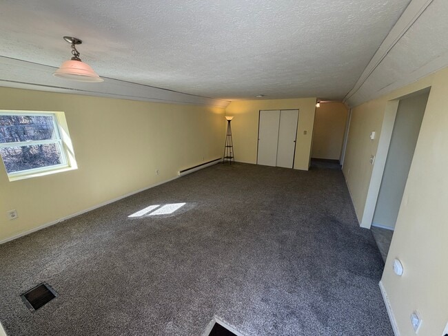 Building Photo - 625 Shelford Rd