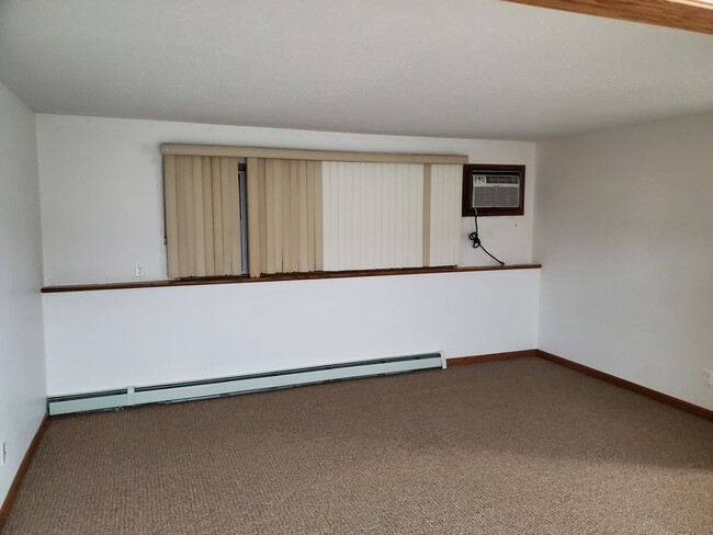 Foto del edificio - 207 W Main St