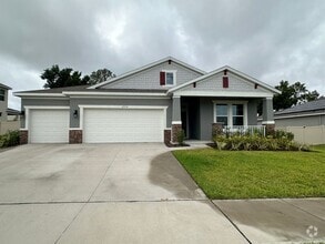 Building Photo - 17910 Hither Hls Cir