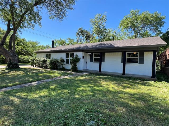 Building Photo - 1425 Oakhill Dr
