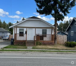Building Photo - 1404 S 2nd St
