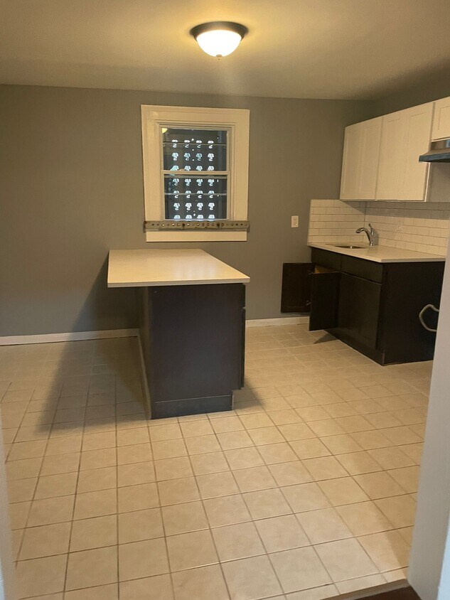 Foto principal - 1007 Lafayette St