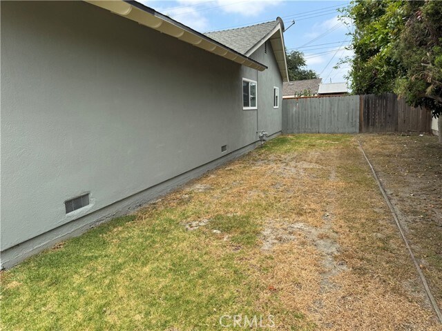 Foto del edificio - 11262 Pine St