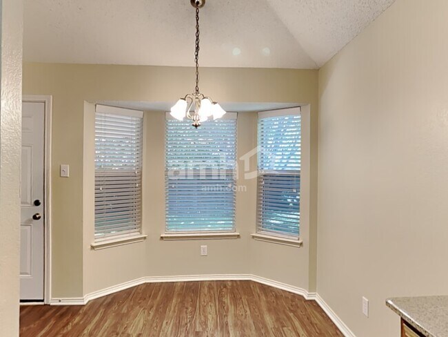 Foto del edificio - 307 Marshall Creek Rd