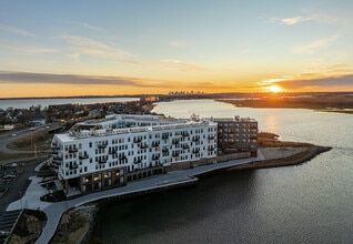 Building Photo - Gibson Point