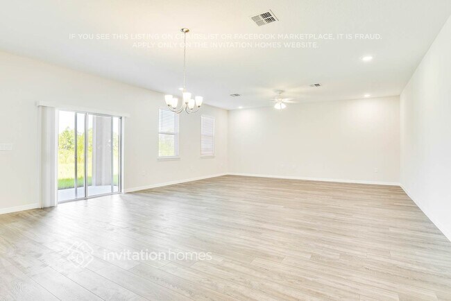 Foto del edificio - 1524 Pines End Pl