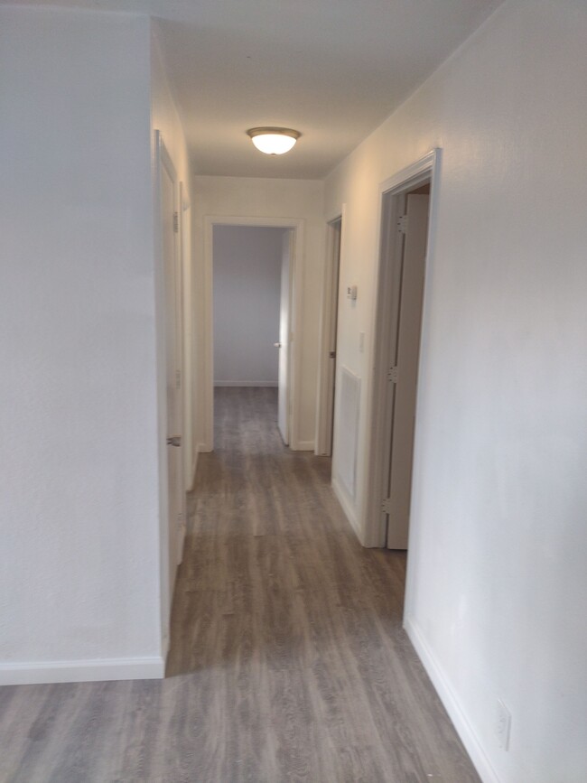 Building Photo - 15 Strassbourg Rd