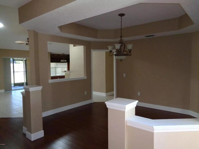 Foto del edificio - 1358 Sanibel Ln