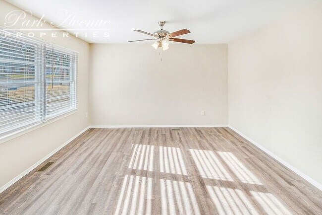 Building Photo - 4201 Tipperary Pl