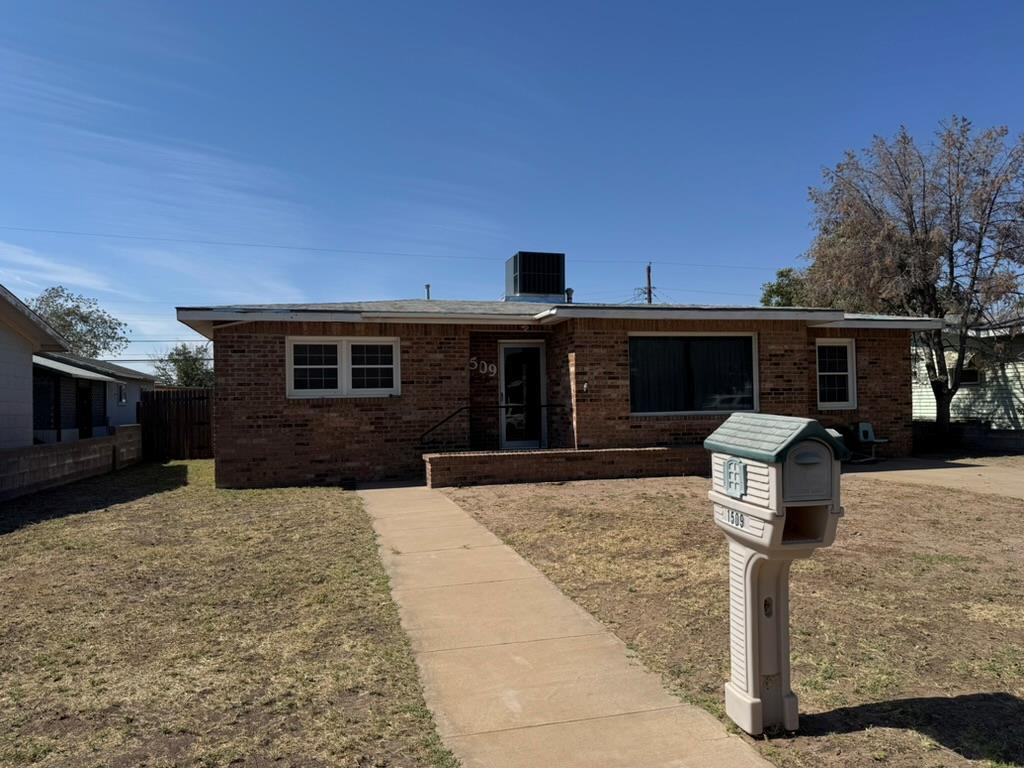 Foto principal - 1509 S Main Ave