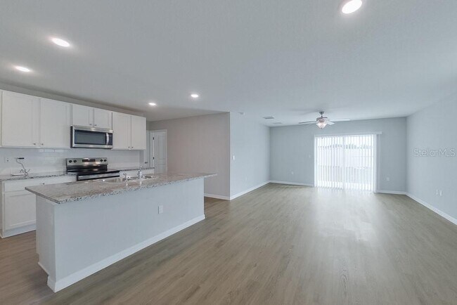 Foto del edificio - 8669 SW 43rd Ter