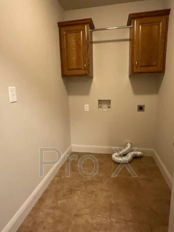 Building Photo - 307-309 Florida Ave