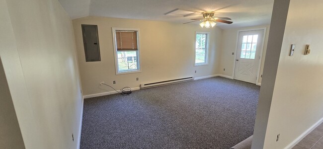 Building Photo - 4r Camp Jahn Rd