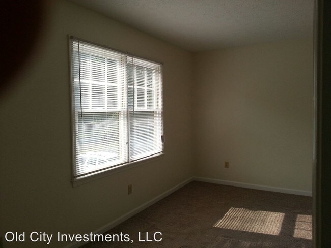 Foto del edificio - 107 Mill Lane Rd