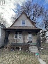 Building Photo - 31 McKinstry St