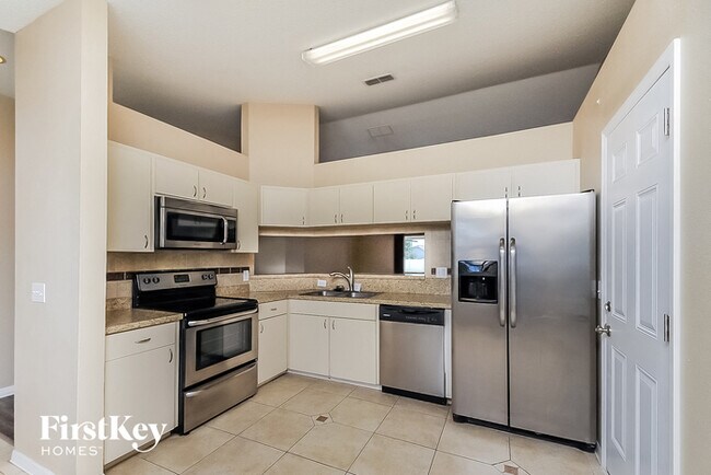 Building Photo - 137 Osprey Heights Dr