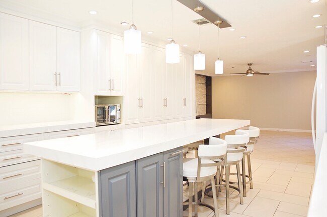 Foto del edificio - 18234 Sable Tree Dr
