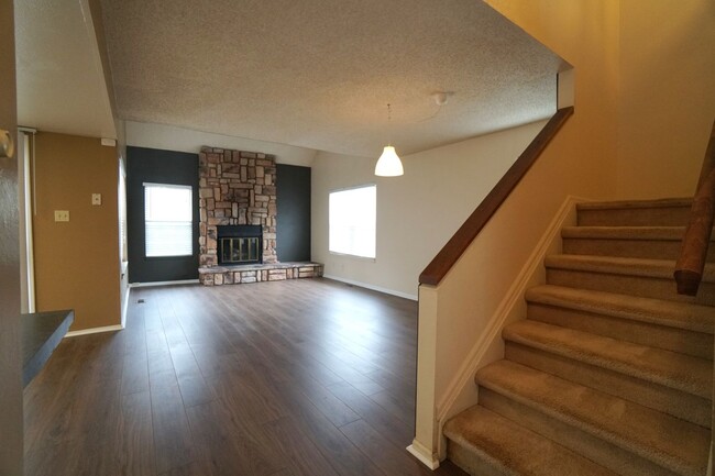 Building Photo - 282 Cobblestone Dr