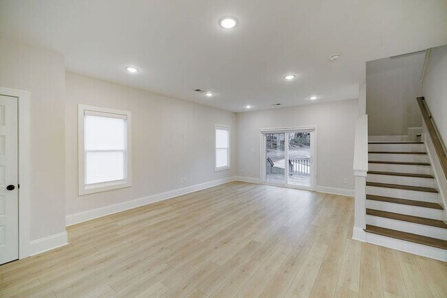 Foto del edificio - 125 Harper St