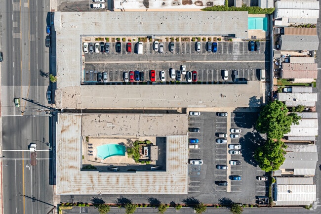 90 Degree Look Down - South Pointe Apts