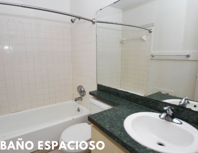 Foto del edificio - 1312 Tom Watson Rd
