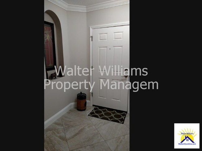 Foto del edificio - Condo. Water Views. Vacation Rental Palm Coast, FL.  6 + Month Leases Only.