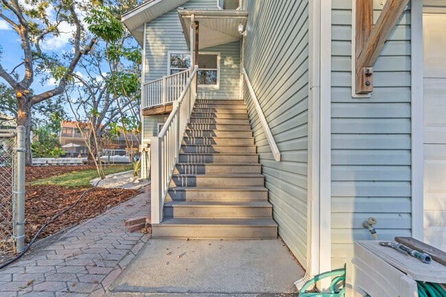 Foto del edificio - 4857 Hummingbird Trail