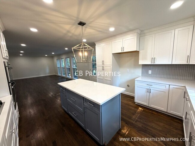 Building Photo - 5516 Sycamore Grove Ln