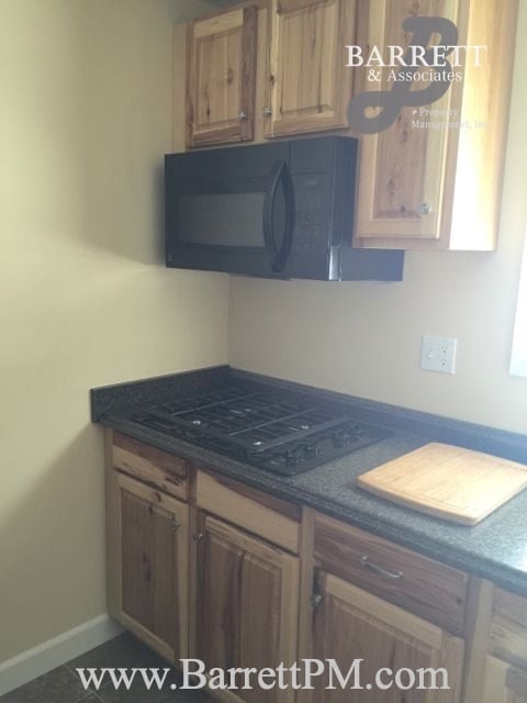 Building Photo - 211 Spring St