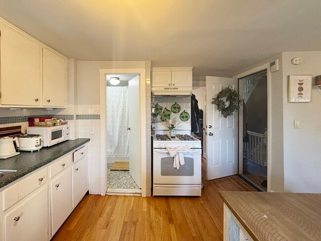 Foto del edificio - 643 Saratoga St