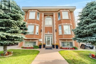Building Photo - 48 Mississauga Rd N