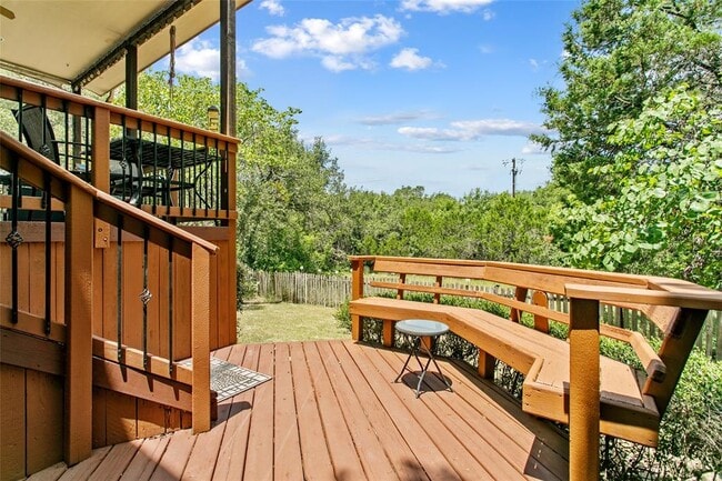 Building Photo - 5950 Mesa Verde Cir
