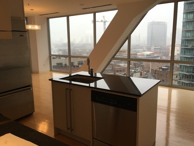 Foto del edificio - 510 W Erie St