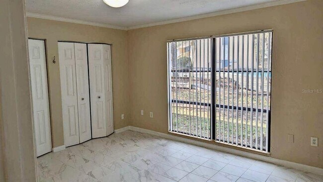 Foto del edificio - 2811 SW Archer Rd
