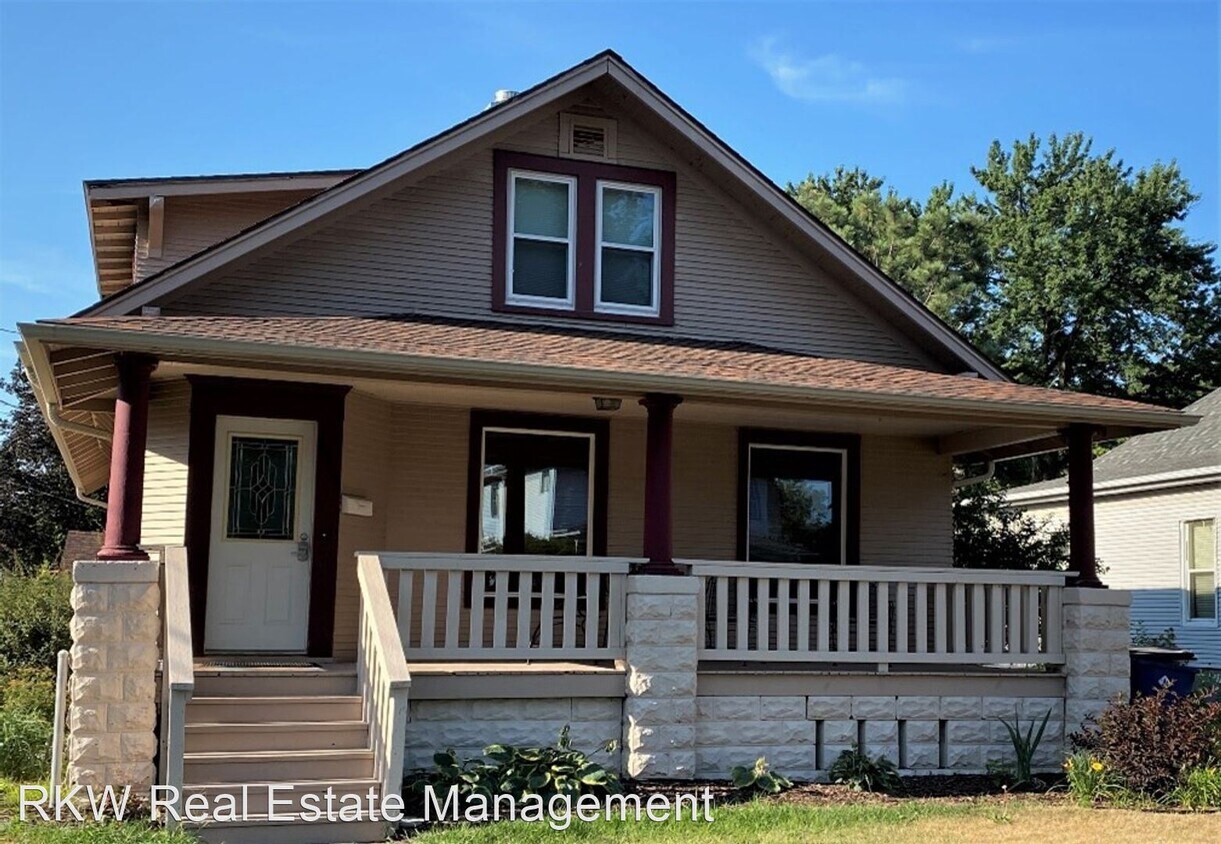 Primary Photo - 4 br, 2 bath House - 1007 W Nebraska Ave