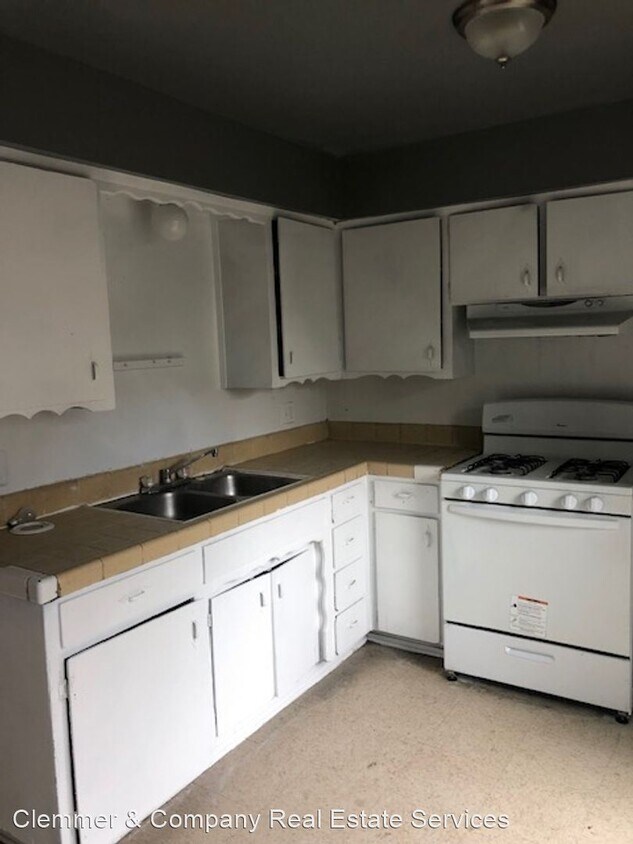 Foto principal - 600-606 N Locust St