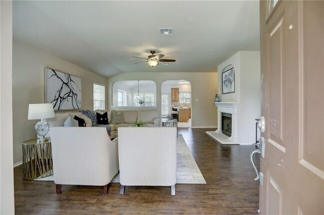 Foto del edificio - 3512 Fitzroy Ave