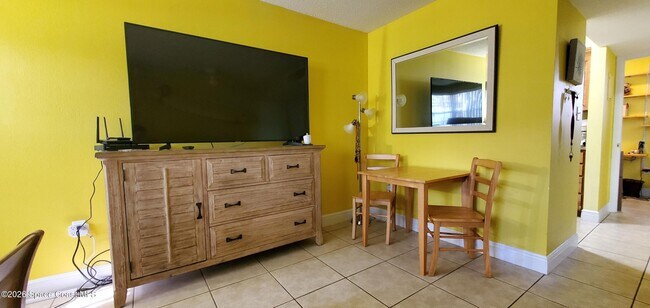 Foto del edificio - 8401 N Atlantic Ave