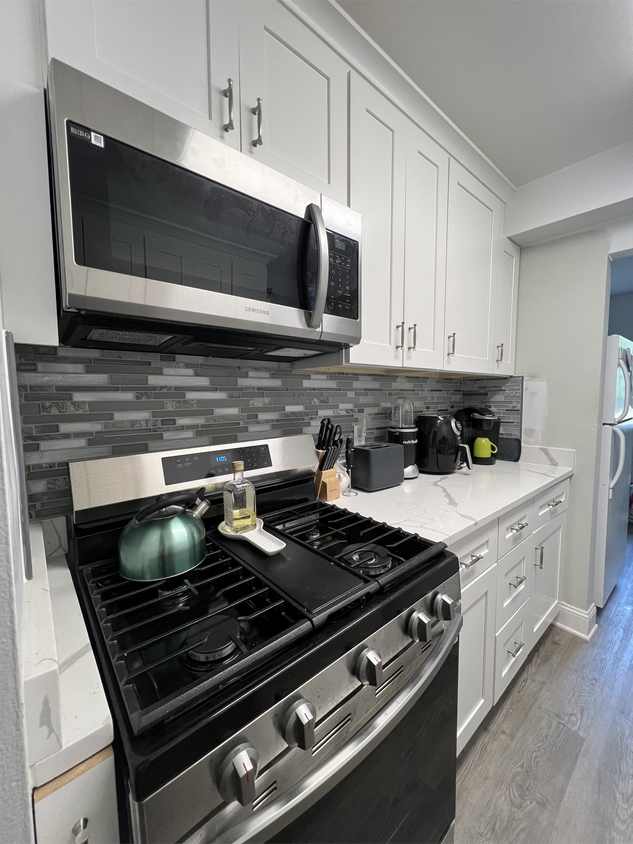 Foto principal - 1531 Colonial Dr